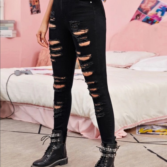 ripped skinny jeans without belt . - Picture 1 of 4